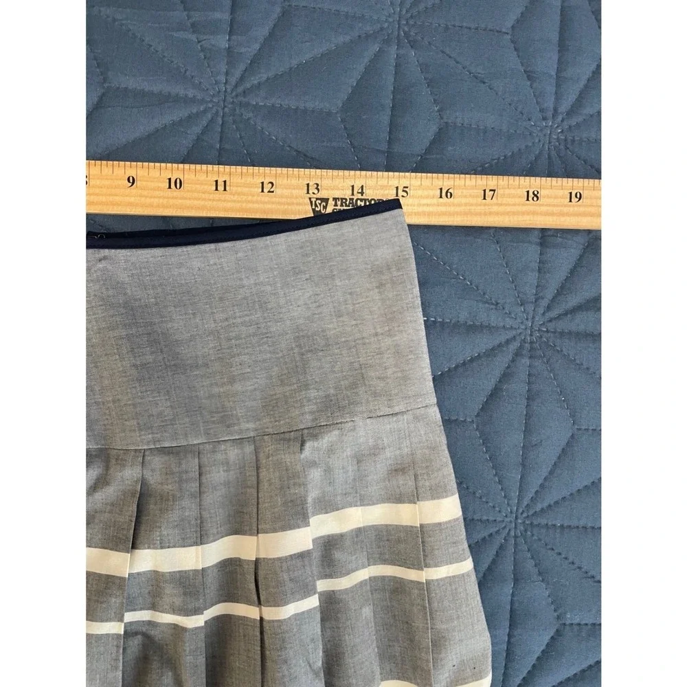 Ann Taylor Gray White Striped Pleated A-Line Skirt Size 4 Cotton Blend 362166